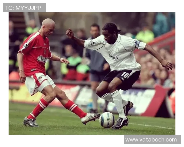 提升球技从基础开始 掌握五大足球技巧突破个人极限