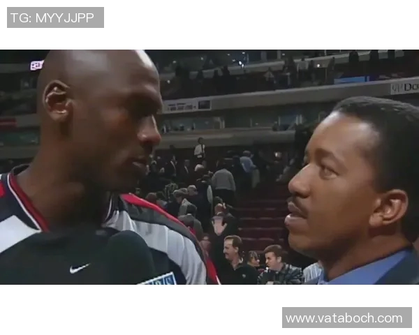 乔丹与足球巨星亲密会面畅谈运动精神与职业生涯的精彩瞬间 乔丹与足球巨星亲密会面畅谈运动精神与职业生涯的精彩瞬间